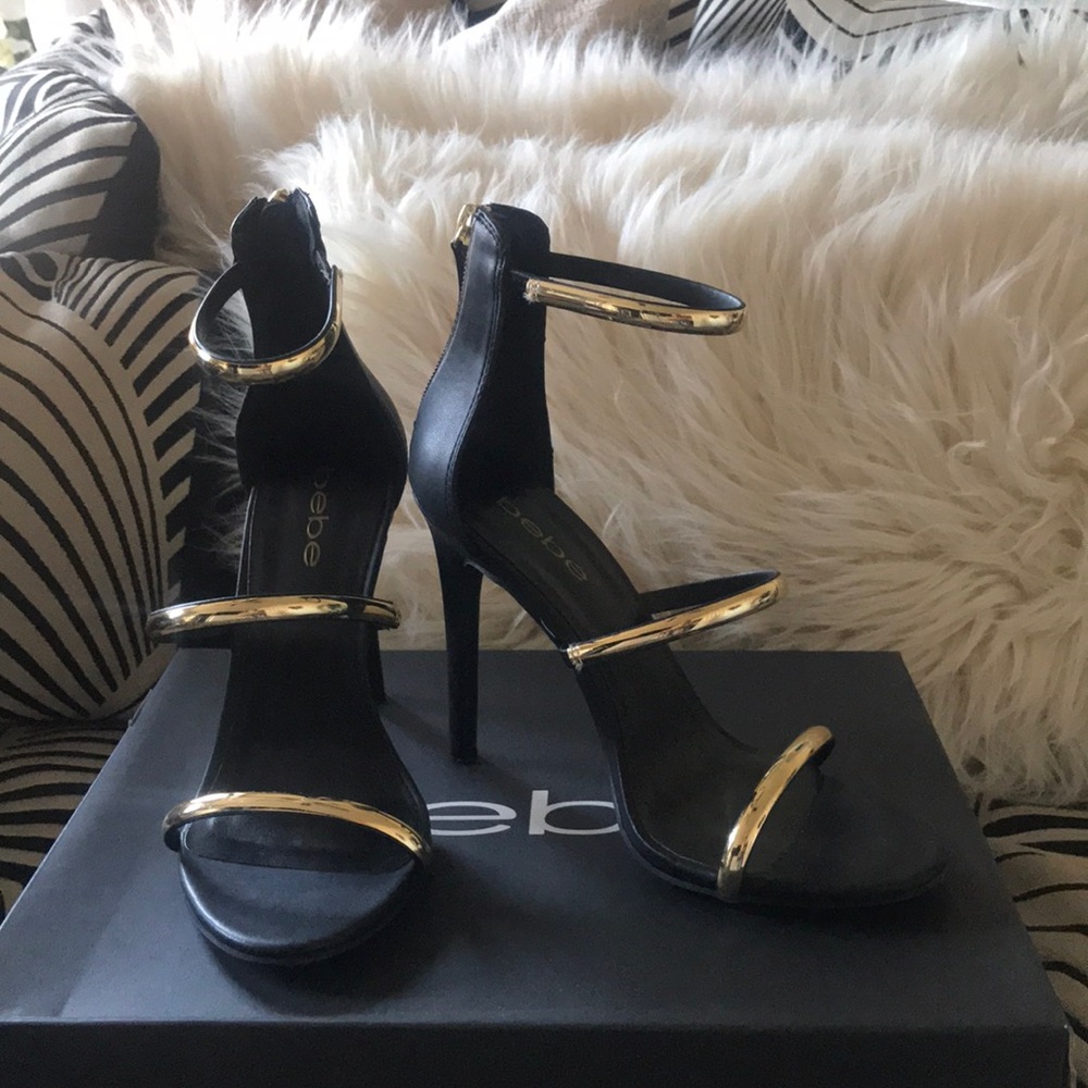 Bebe 3strap ankle strap zip back heels